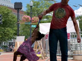 ../2017/08/13-1328-street-kid.jpg