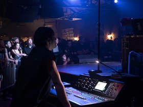 07-2306-concert-Front_424.jpg