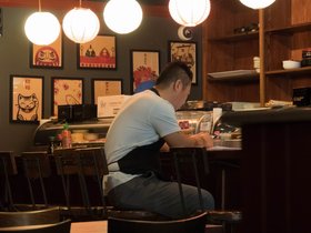 ../2017/10/30-1400-restaurant-street.jpg