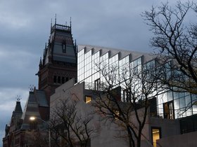 ../2017/11/03-1740-street-building.jpg