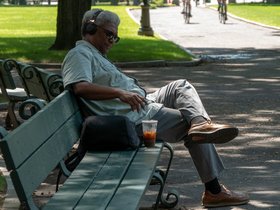 ../2018/08/26-1131-street.jpg