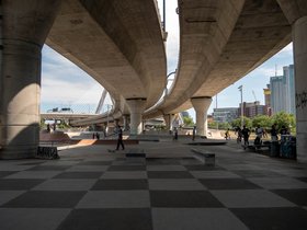 ../2018/09/01-1311-skate_park-bridge-park.jpg
