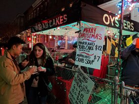 ../2018/12/23-2147-baltimore-MD-light-christmas.jpg