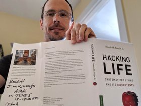 ../2019/05/24-1221-joseph-selfie-book.jpg