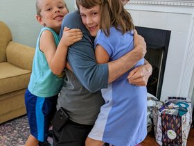 05-0854-norfolk_VA-by_nora-joseph-hug-cecilia-july_4-dominic.jpg