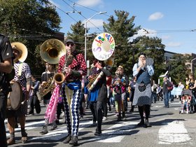 ../2023/10/08-1235-cambridge-MA-honk_parade-parade.jpg