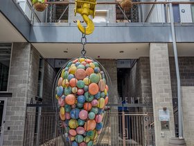 ../2026/06/22-1121-baltimore-MD-sculpture-hampden-building.jpg