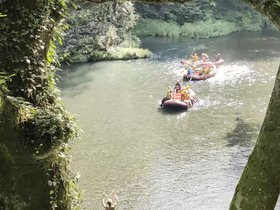 04-1521-tokyo-JP-hike-river.mp4