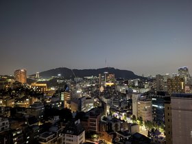 07-2013-KR-building-seoul.jpg
