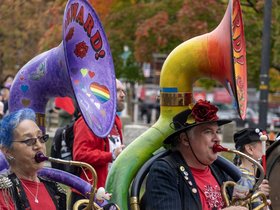 11-1257-honk-parade.jpg