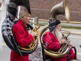 11-1321-honk-parade.jpg