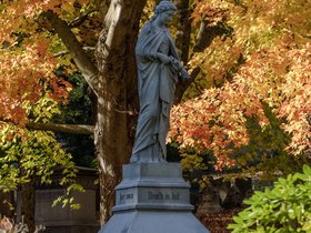 18-1531-statue-mt_auburn-cemetery.jpg